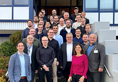 Studierende beim Firmenbesuch bei der Firma TE Connetivity in Wörth